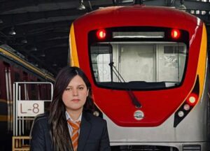 Nida Saleh Malik Bani Pakistan Ki Pehli Female Train Driver