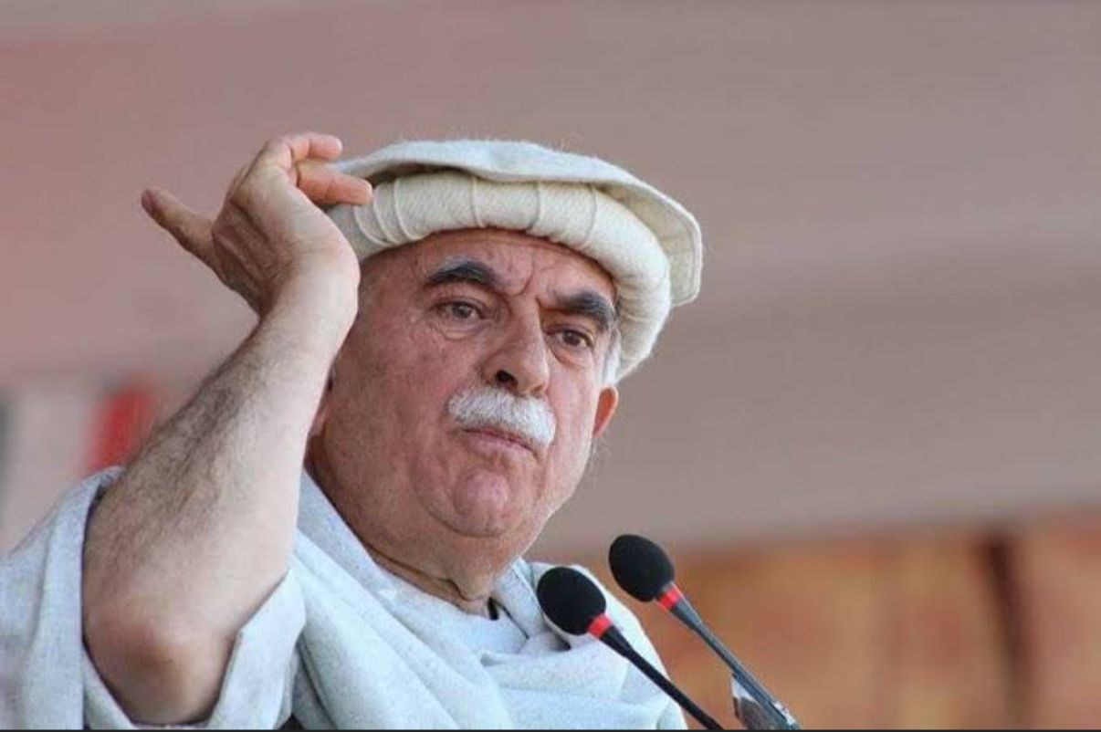 Achakzai Ne Insaf Ka Kaha, Siyasi Parties Ko Apas Mein Baat Ka Mashwara