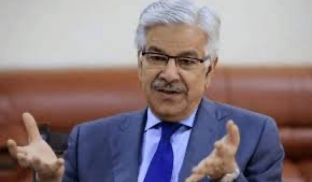 Khawaja Asif Ne Indian Air Force Ke Dawe Rad Kar Diye