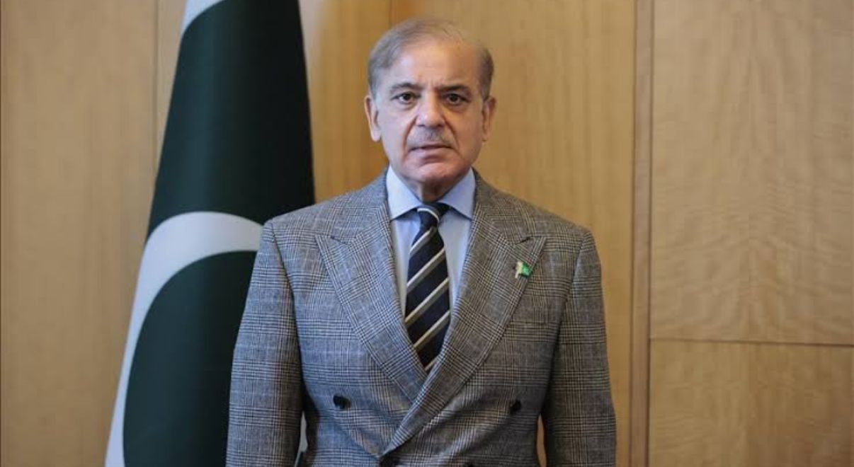 PM Shehbaz Sharif Aur Aliyev Ne Aman Aur Taawun Par Baat Ki