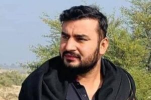 Sanghar Mein Journalist Khawar Hussain Ki Car Se Dead Body Mili