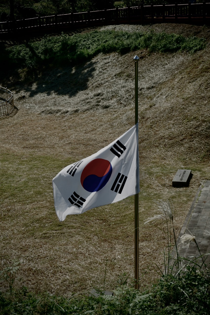 South Korea Ne DMZ Par North Soldiers Ko Warning Shots