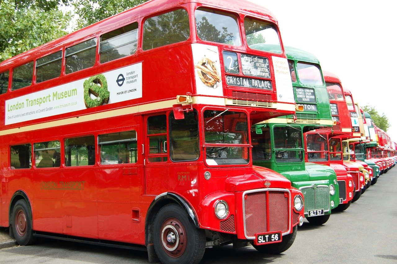 China Se 100 Nayi Electric Buses Punjab Ke Liye Dispatch