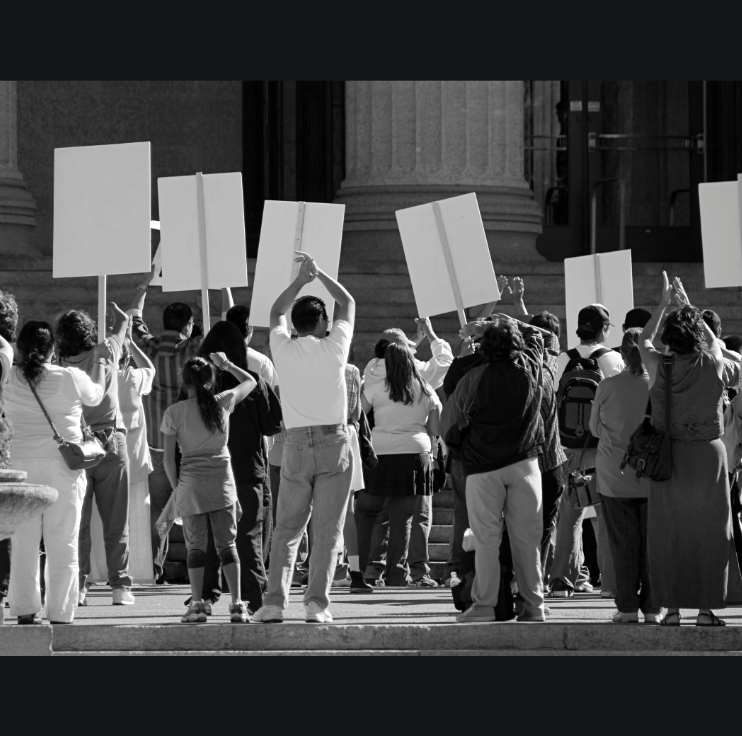 Indonesia Mein Protests Barh Gaye, 10 Log Halak