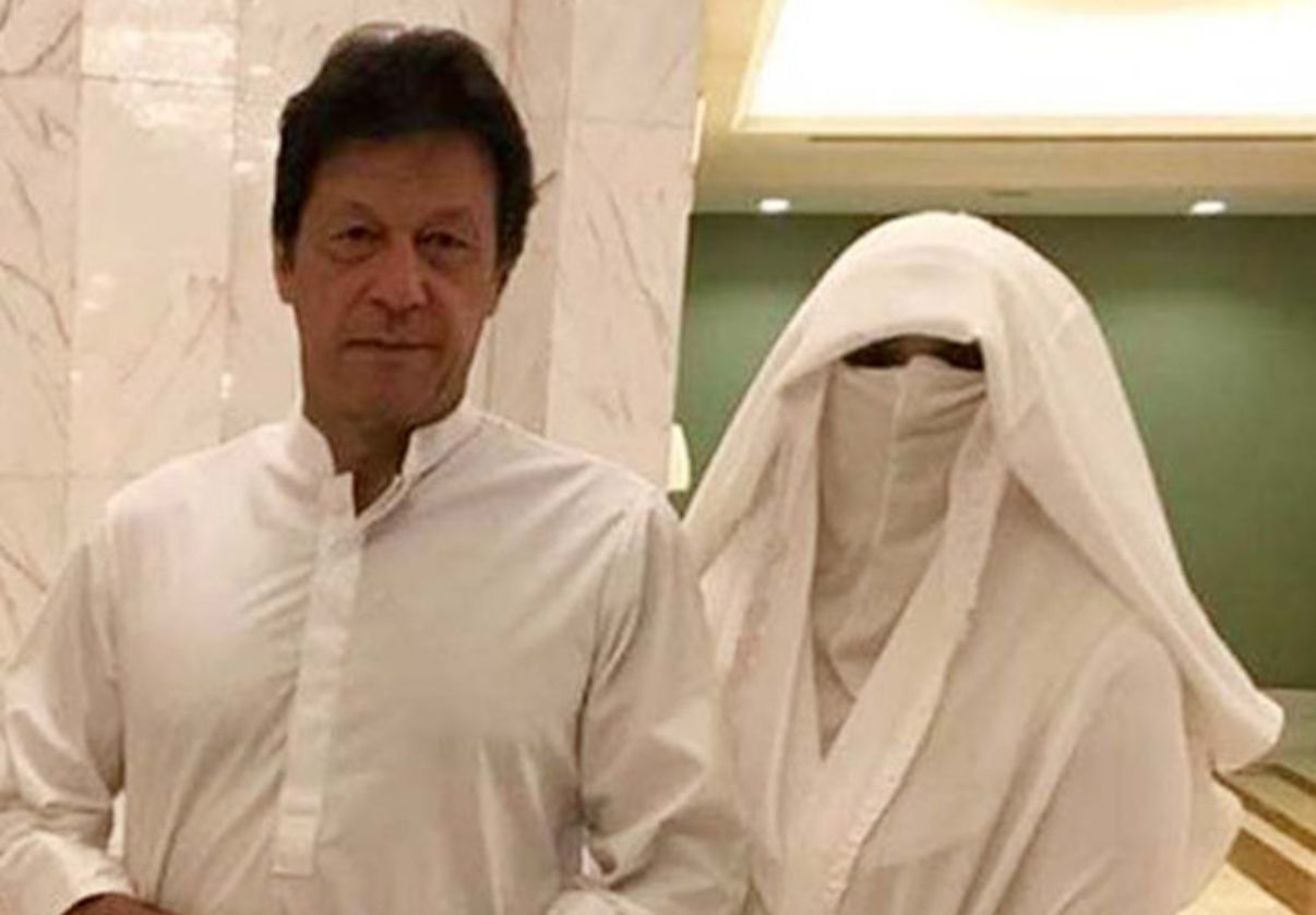 Imran Khan Aur Bushra Bibi Toshakhana 2 Case Mein Adalat Mein Hazir Honge