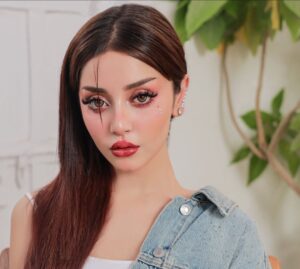 Alizeh Shah Ny Showbiz Mein Ane Ki Wajah Bata Di Or kahan Kisi Ka Control Bardasht Nahi