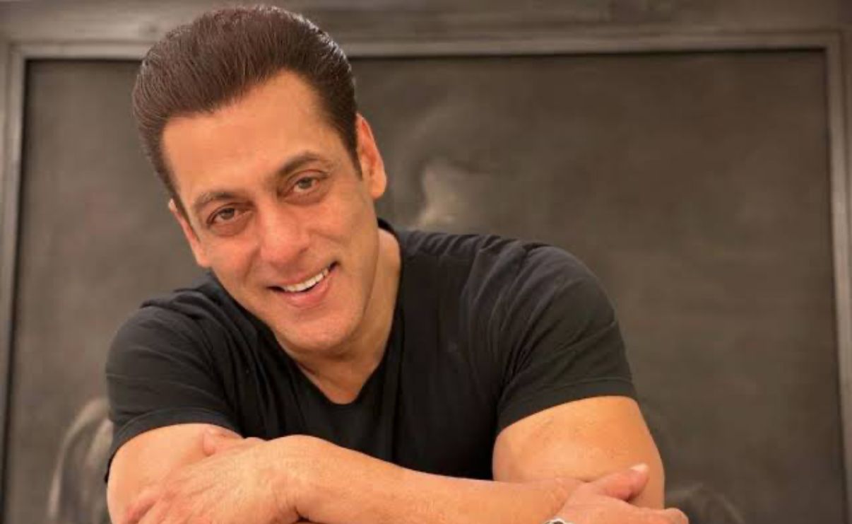 Salman Khan Ka Dabangg Director Ke Ilzamat Par Jawab