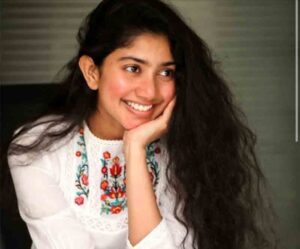 Sai Pallavi Ka Naqdheen Ko Karara Jawab, Fans Khush