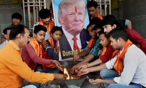 Bharti Durga Puja Pandal Mein Trump Ko ‘Shaitaan’ Bana Kar Pesh Kiya Gaya