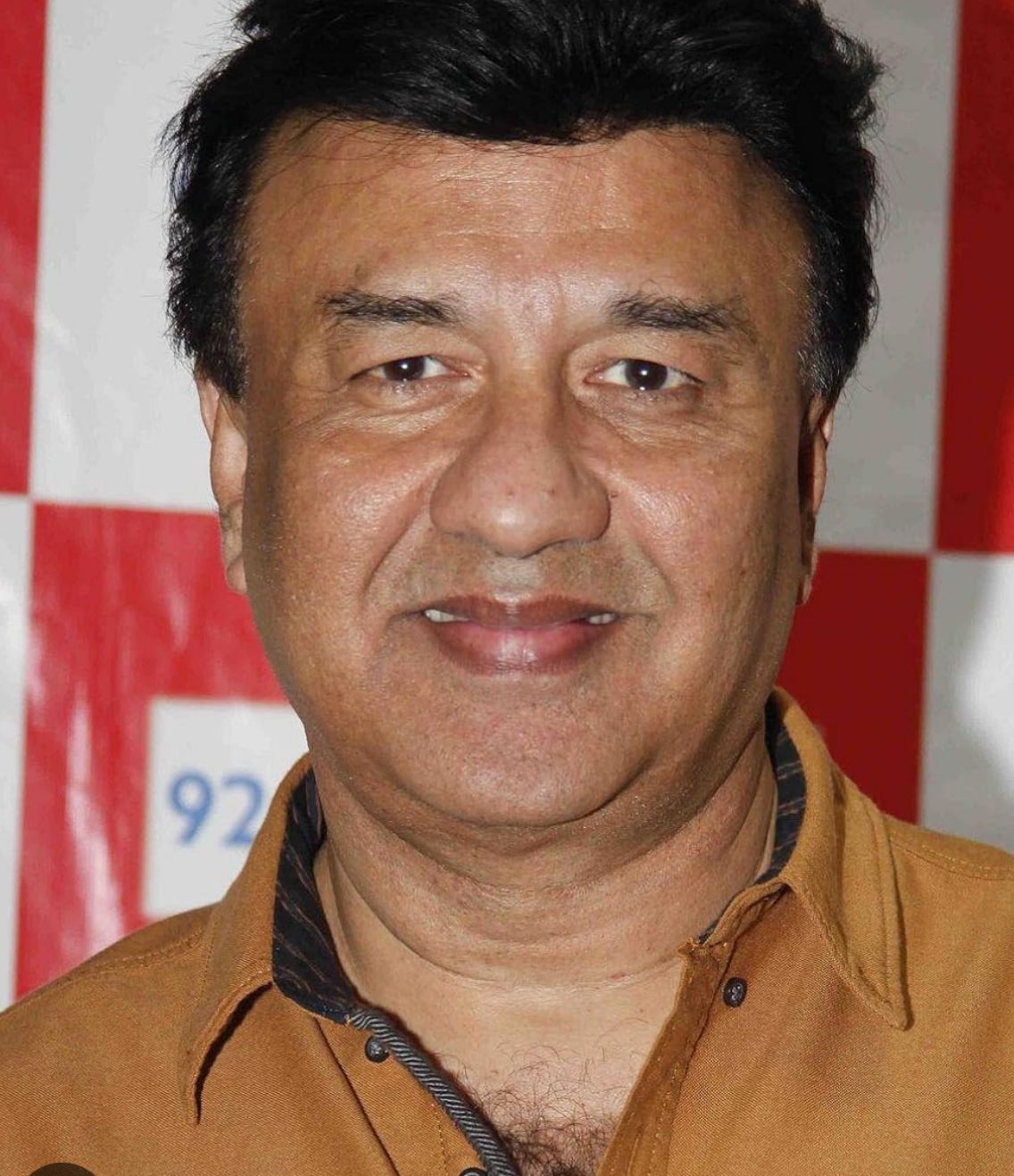 Alisha Chinai Ka Anu Malik Ke Khilaaf Jinsi Hirasani Maamlay Par Ahem Inkishaaf