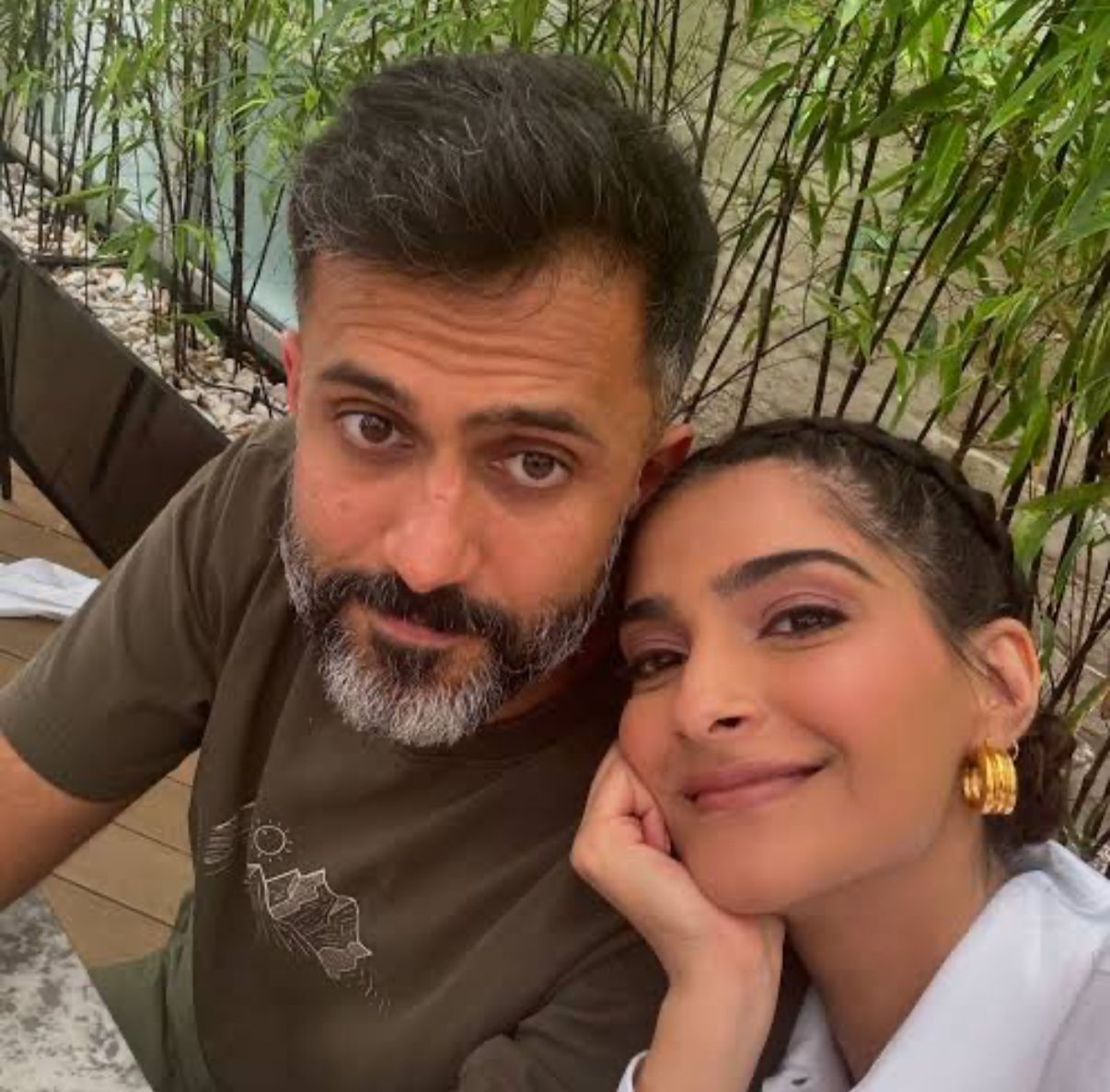 Sonam Kapoor Aur Anand Ahuja Apne Doosre Bacche Ke Intezaar Mein Hain!