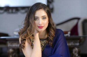 Therapy Aur Sessions Ke Baad Adakari Chhorne Ka Faisla Kiya: Komal Aziz Khan