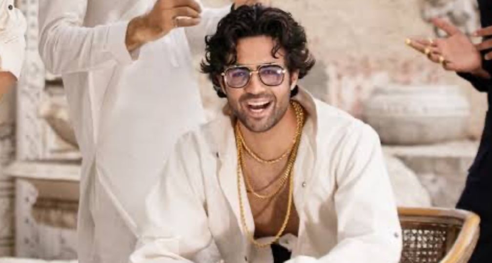 Khawar Riaz Ka Nishana: “Award Shows Mein Actresses Apni Pehchaan Bhool Gayi Hain!”