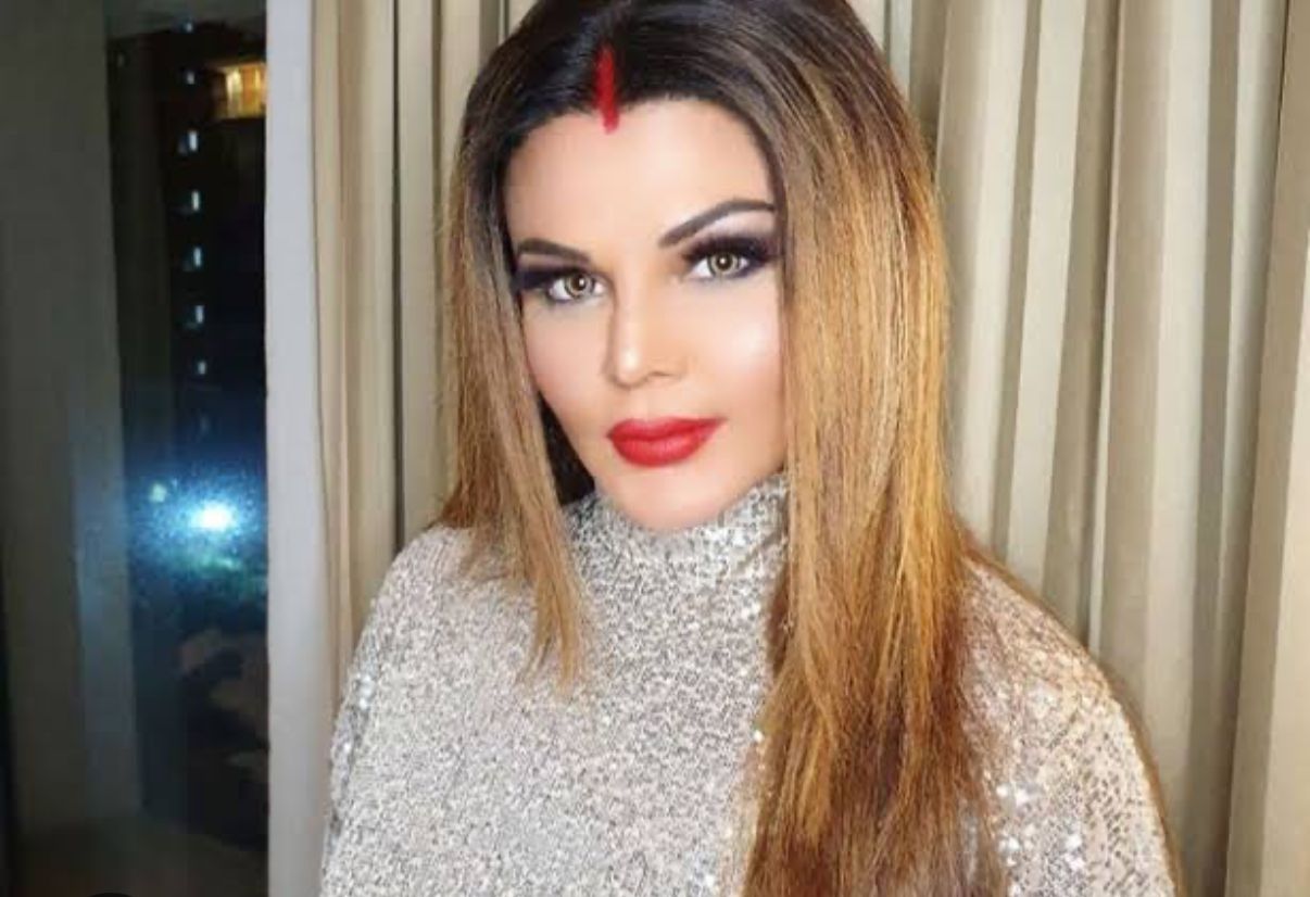 Rakhi Sawant Ne Farah Khan Ke Ghar Ka Sach Reveal Kiya