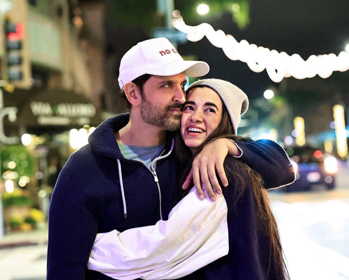 Hrithik Roshan Aur Saba Azad Ki Romantic Holiday Photos Ne Fans Ka Dil Jeet Liya!