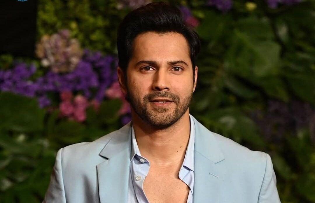 Khabib Ne Varun Dhawan Ki Selfie Request Ignore Kar Di?