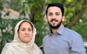 Rajab Butt Ki Walida Ka Rajab Ke Past Ko Defend Karne Wala Bayan Viral! Viewers Ne Criticize Kiya