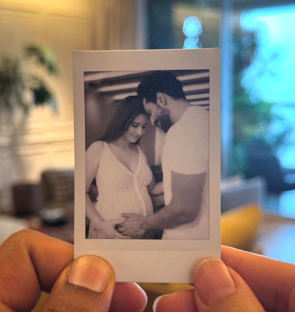 Pregnant Katrina Kaif Ki Private Balcony Pics Viral, Sonakshi Ne Shameful Kaha