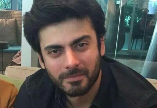 Pakistan Idol Mein Judge Banne Par Tanqeed, Fawad Khan Ka Reaction Bhi Samne Agaya