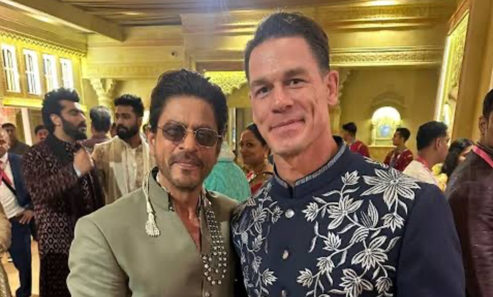 John Cena Ne SRK Se Mulaqaat Ko Zindagi Badal Dene Wala Lamha Keh Diya