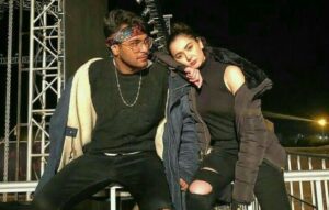 Kia Asim Azhar Softly Launch Kar Rahe Hain Hania Aamir? Song Lyrics, Sunflower, Sab Kuch Hai Hania Se Mutalliq