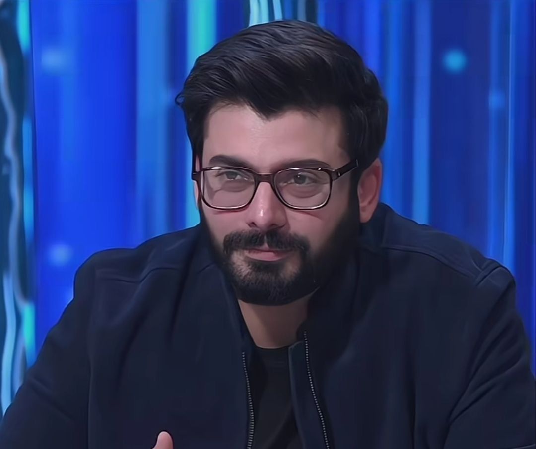 Fawad Khan Ne 2025 Ko Tanqeed Ka Saal Qarar De Diya