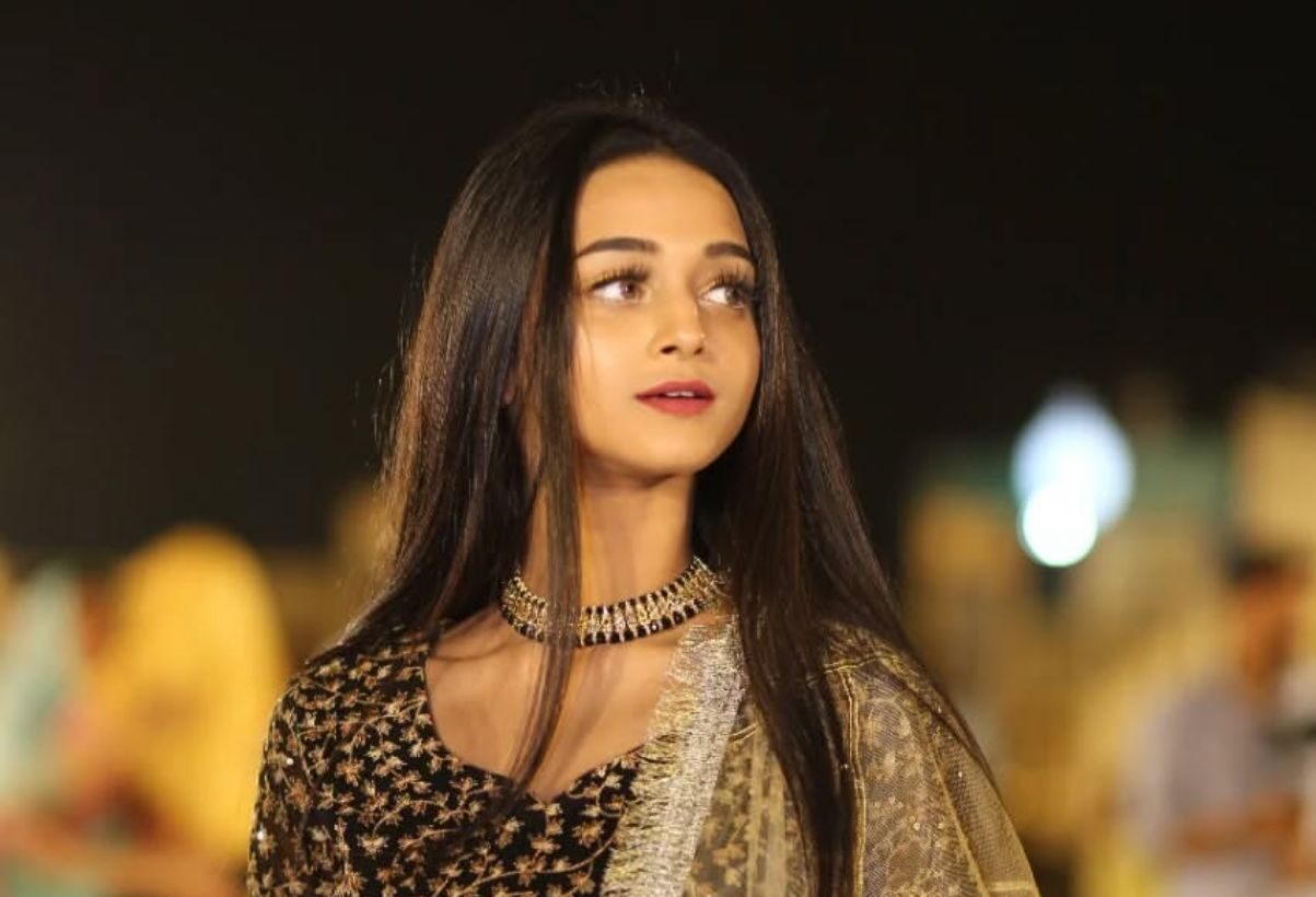 Ayesha Azhar Ka Parhai Se Related Statement Viral ‘Agay Parhne Ka Dimagh Nahi Hai’