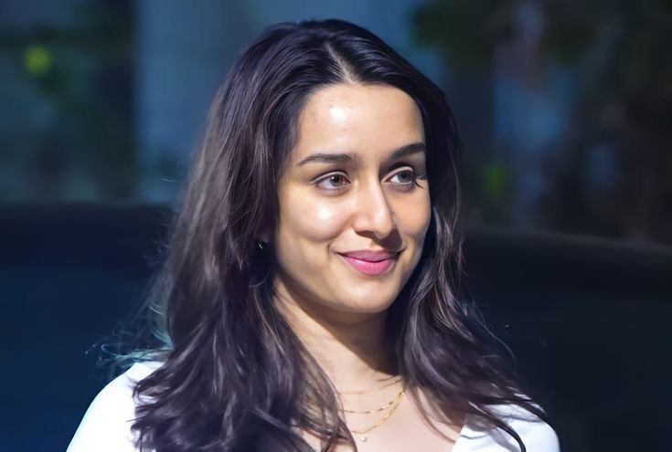 Shraddha Kapoor Ka Pair Shooting Ke Douran Fracture, Film Ki Shooting Rok Di Gayi