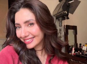 Apny Mazi Ke Liye Koi Naseehat Nahi, Mazi Ki Mahira Ko Sirf Ghalay Lagana Chaahungi