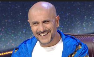 Indian Parliament Mein Vande Mataram Par 10 Ghante Debat Par Vishal Dadlani Ki Shadeed Tanqeed