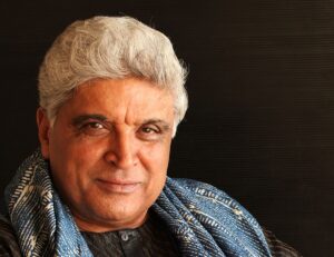 Parday Ka Mukhalif Hoon Magar… Muslim Khatoon Ka Naqab Kheenchne Par Javed Akhtar Ka Rad-e-Amal