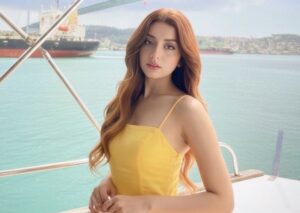 Alizey Shah Ki Break Ke Baad Social Media Par Wapsi, Sarfeen Ke Dilchasp Tabsaray