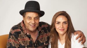 Esha Deol Ne Waalid Dharmendra Ke Inteqal Ke Baad “Kindness” Ki Guzarish Ki, Kaha Abhi Bhi “Grieving” Mein Hoon
