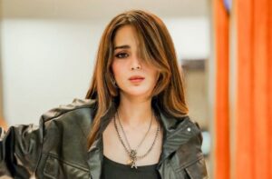 Aima Baig Ne Bataya Ke Unhein Fajr Namaz Ke Waqt Melody Ka Tohfa Mila