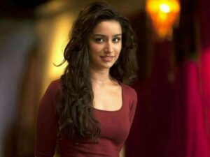 Shraddha Kapoor Ke Fee Alia Bhatt Aur Ananya Panday Se Zyada Hai, Kehte Hain Shakti Kapoor: “Ziddi Hai”