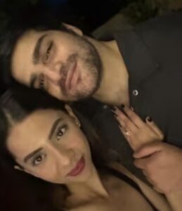 Salman Khan Ke Nephew Ayaan Agnihotri Ne Tina Rijhwani Se Engagement Karli