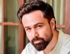 Emraan Hashmi Ne Customs Ke Sath Apne Scary Tajurbaat Par Khul Kar Baat Ki: “Jab Main Akela Travel Karta Tha…”