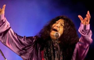 Abida Parveen Ki Wafaat Ki Khabrein Be Bunyaad, Beti Ki Tasdeeq