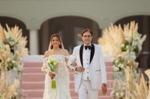 Kriti Sanon Ka Dil Khushi Se Bhar Gaya, Behen Nupur Sanon Ne Stebin Ben Se Shadi Kar Li