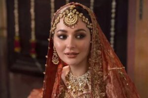 Kya Talaq Ki Paish Goi Sach Hogi? Hania Aamir Ne Rad-e-Amal Dediya