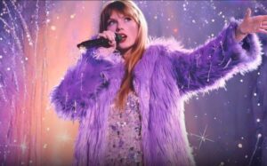 Taylor Swift Ne History Bana Di, Songwriters Hall Of Fame Mein Sab Se Kam Umar Khatoon Ke Tor Par Shamil