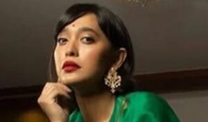 Adakari Shuru Karne Par Walida Ne Kalai Kaat Lene Ki Dhamki Di Thi: Sayani Gupta