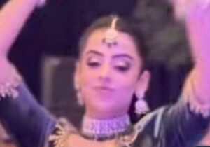 Yashma Gill Ke Doston Ke Saath Dance Videos Social Media Par Viral