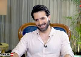 Emmad Irfani Ne Jalan Aur Kabhi Main Kabhi Tum Ke Darmiyan Muqabla Kiya