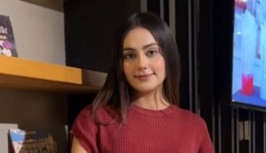 Zainab Yousaf Ki Larkiyon Ko Sugar Daddies Ke Hawalay Se Tips