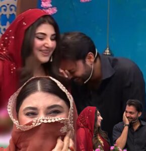 Viral Moment: Asad Siddiqui Bhi Javeria Saud Ki Hansi Yaad Kar Ke Hans Paray