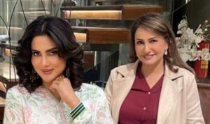 Saba Faisal Ne Fiza Ali Ko Sharpasand Keh Diya