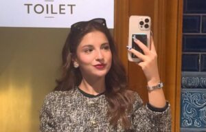 Tights Par Wazahat Se Fans Mutmaeen Na Hue, Social Media Par Phir Tanqeed