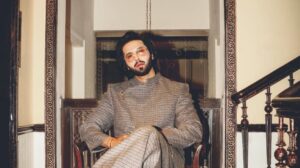 Oversized Outfit Aur Lambay Baalon Par Social Media Sarifeen Ne Kadi Tanqeed Kar Di