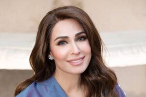“Zindagi Behtar Hoti Hai Jab Aap Khush Hote Hain… Lekin Yeh Tab Behtareen Ban Jati Hai Jab Aap Ki Wajah Se Doosre Khush Hon.” Reema Khan